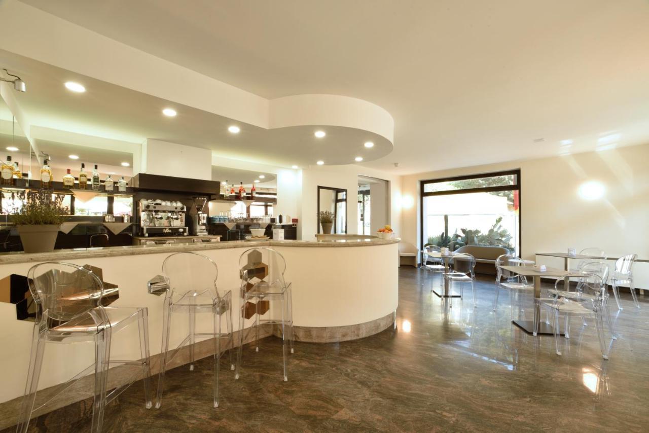 Hotel Diano Marina Mhotelsgroup Kültér fotó